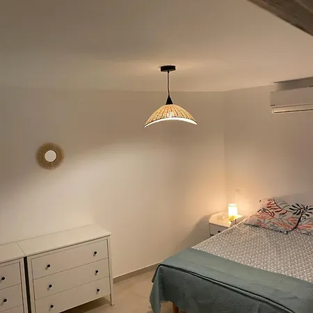 Hébergement de vacances Callinajo , à 1 Min De La Lozari