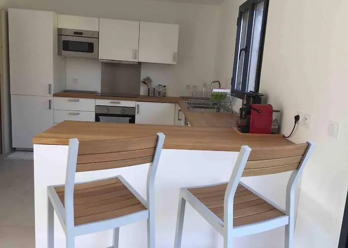 Callinajo , A 1 Min De La Lozari